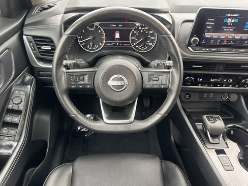 Used 2024 Nissan Rogue SV w/ SV Premium Package AWD/4WD image 13