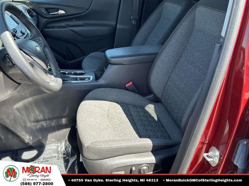 Certified 2024 Chevrolet Equinox LT w/ LPO, Floor Liner Package FWD image 17