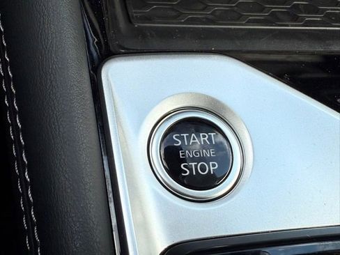 New 2025 Nissan Altima 2.5 SL image 32