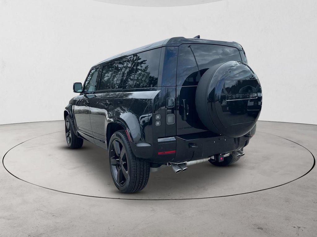 New 2026 Land Rover Defender 110 V8 AWD/4WD image 3
