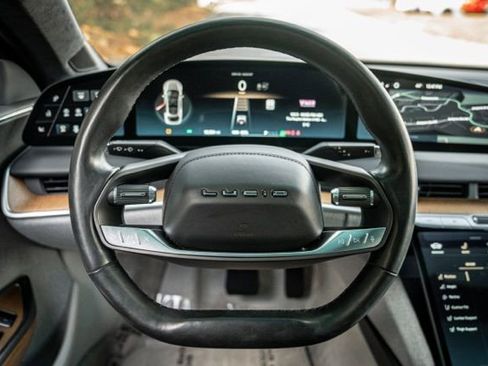 Used 2023 Lucid Air Touring image 31
