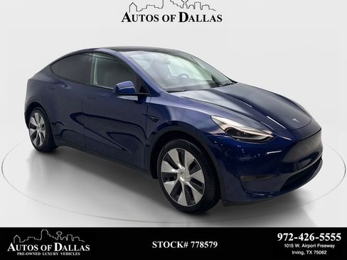 Used 2023 Tesla Model Y Long Range AWD/4WD image 1