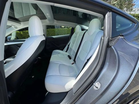 Used 2023 Tesla Model 3 Standard Range RWD image 13