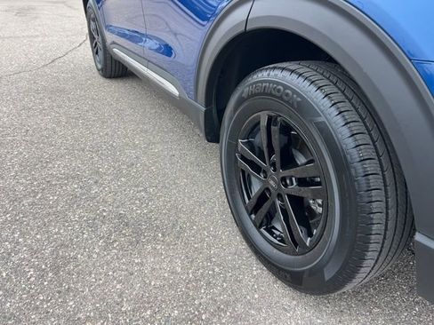 Certified 2023 Ford Explorer XLT w/ Equipment Group 202A image 27