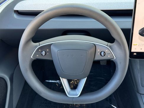 Used 2024 Tesla Model 3 RWD image 18