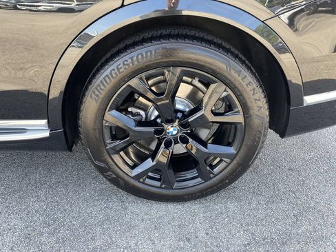 Used 2023 BMW X7 xDrive40i w/ Premium Package AWD/4WD image 10