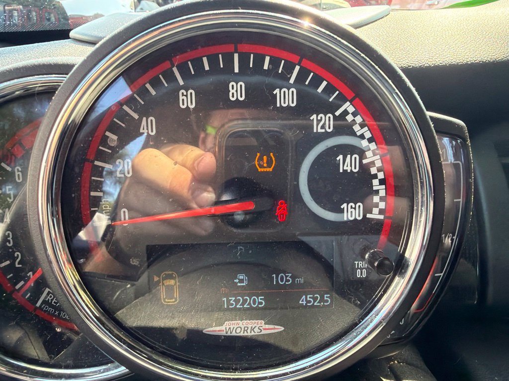 Used 2019 MINI Cooper John Cooper Works FWD image 8
