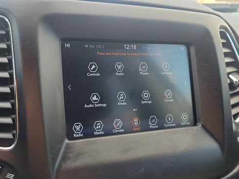 Used 2018 Jeep Compass Latitude w/ Popular Equipment Group image 28