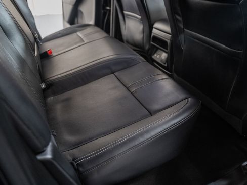 Certified 2019 Ford Ranger Lariat w/ Equipment Group 501A Mid image 40