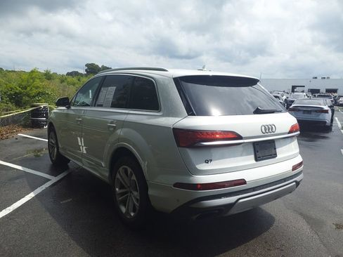 Used 2025 Audi Q7 3.0T Premium Plus AWD/4WD image 5