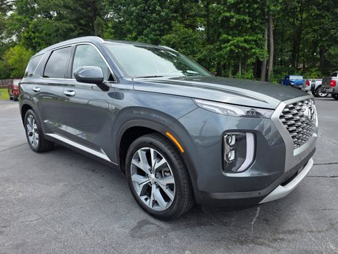 Used 2021 Hyundai Palisade SEL w/ Convenience Package FWD image 3