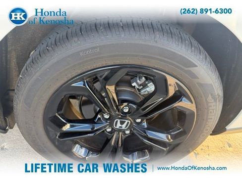 Certified 2025 Honda Accord SE image 3
