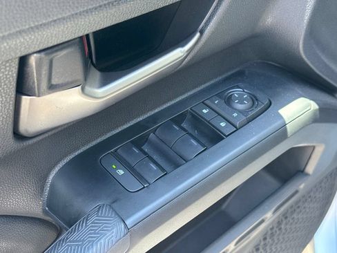 Certified 2026 Toyota Tacoma TRD Off-Road AWD/4WD image 37