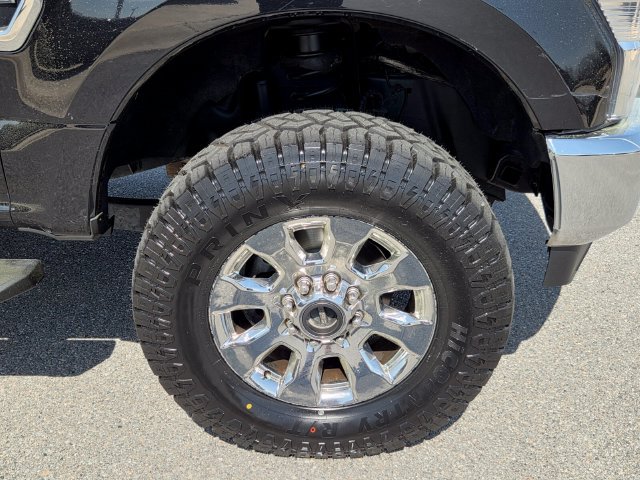 Used 2020 Ford F250 XLT w/ FX4 Off-Road Package AWD/4WD image 16