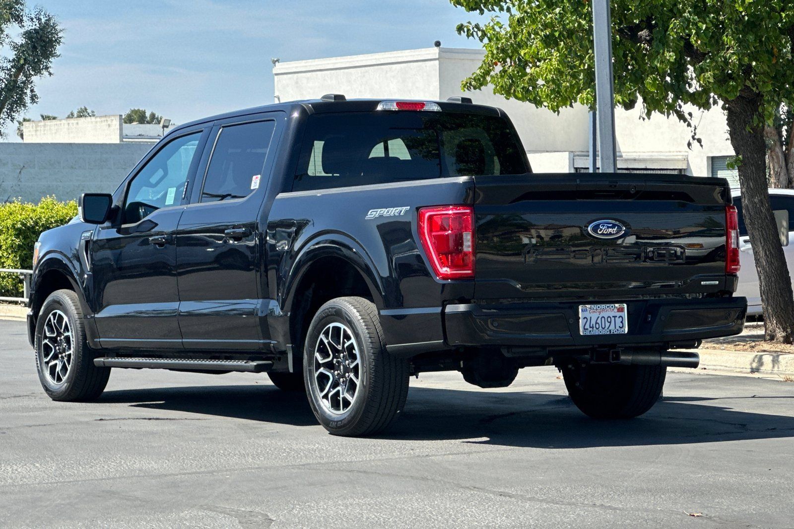Used 2023 Ford F150 XLT w/ Equipment Group 302A High RWD image 6