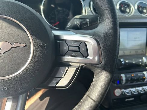 Used 2017 Ford Mustang GT Premium w/ GT Performance Package RWD image 23