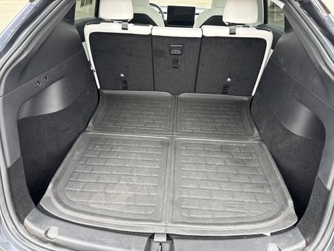 Used 2021 Tesla Model Y Long Range image 6