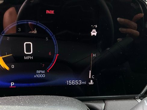 Used 2025 Chevrolet TrailBlazer LT image 34