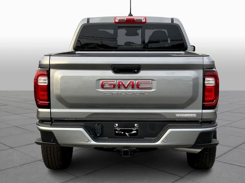 New 2025 GMC Canyon Elevation w/ Convenience Package image 4