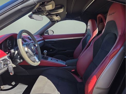 Used 2021 Porsche 718 Boxster Spyder image 19