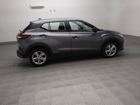 Used 2024 Nissan Kicks S FWD image 11