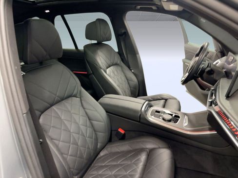 Used 2024 BMW X5 sDrive40i image 31