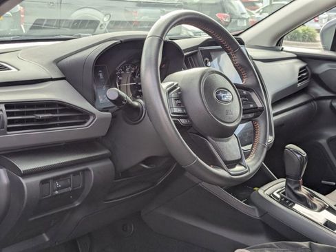 Used 2024 Subaru Crosstrek 2.5i Limited image 2
