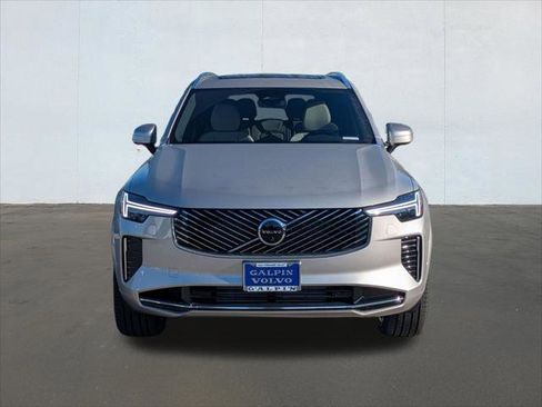 New 2026 Volvo XC90 T8 Plus w/ Protection Package Premier image 4