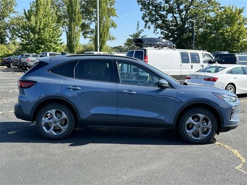 New 2025 Ford Escape ST-Line Select w/ Tech Pack #2 image 2