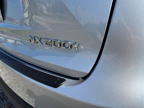 Used 2016 Lexus NX 200t FWD w/ Luxury Package image 12