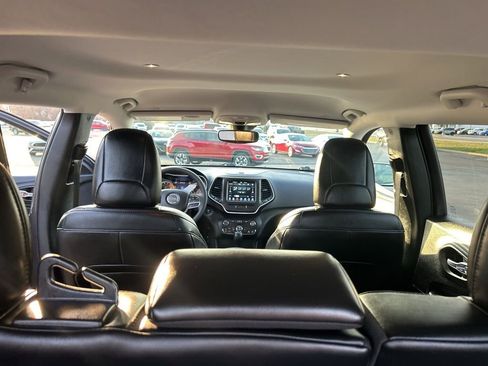 Used 2022 Jeep Cherokee Latitude Lux image 15