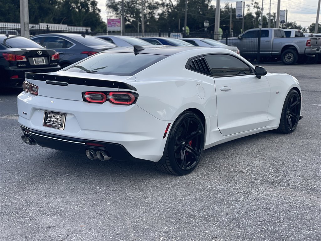 Used 2019 Chevrolet Camaro SS RWD image 21