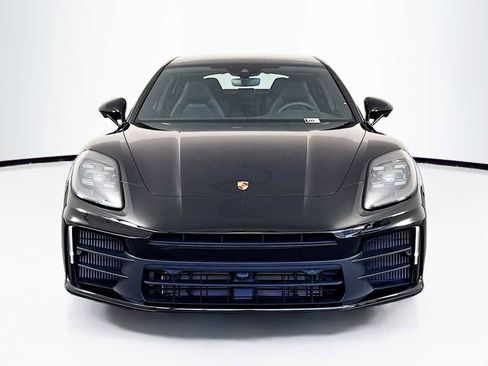 New 2025 Porsche Panamera image 6