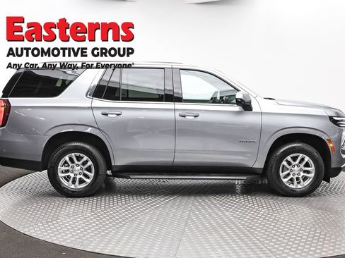 Used 2025 Chevrolet Tahoe LT AWD/4WD image 4