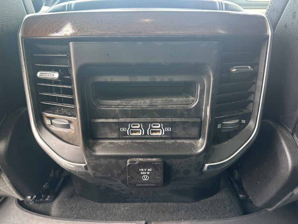 Used 2022 RAM 1500 Laramie AWD/4WD image 28