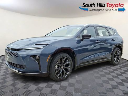 New 2026 Toyota Crown Signia Limited image 3