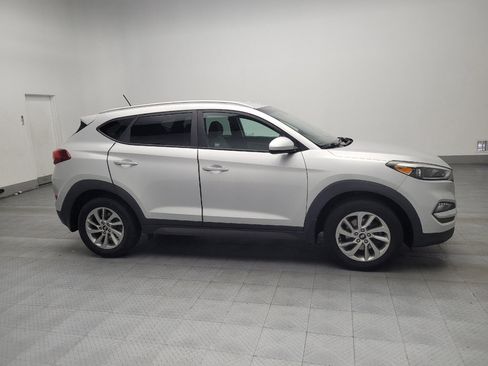 Used 2016 Hyundai Tucson SE w/ Option Group 02 image 11