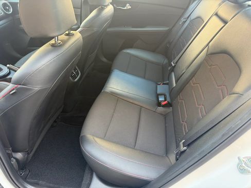 Used 2020 Kia Forte GT FWD image 13