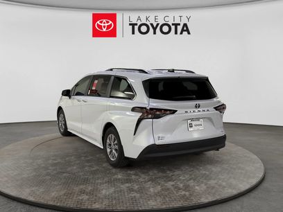 New 2026 Toyota Sienna XLE
