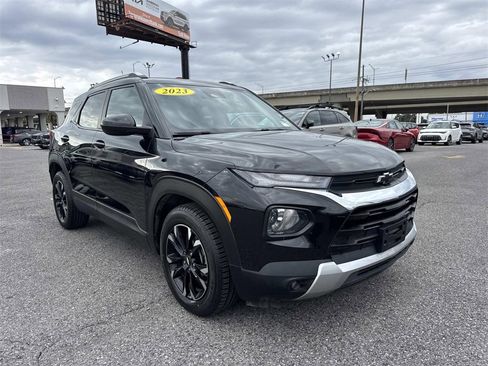 Used 2023 Chevrolet TrailBlazer LT w/ Convenience Package image 6