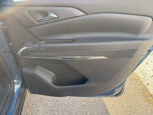 New 2026 Chevrolet Traverse Z71 w/ Driver Confidence Package image 20