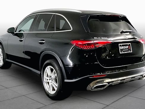 Used 2023 Mercedes-Benz GLC 300 4MATIC image 23