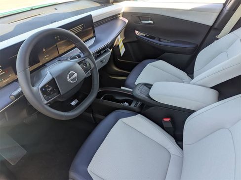 New 2026 Nissan Leaf SV+ w/ Floor Mat Package (SV+) image 2