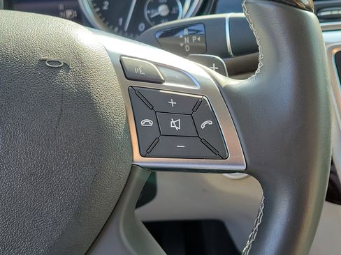 Used 2015 Mercedes-Benz ML 350 4MATIC image 26