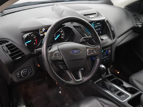 Used 2017 Ford Escape SE w/ SE Leather Comfort Package AWD/4WD image 20