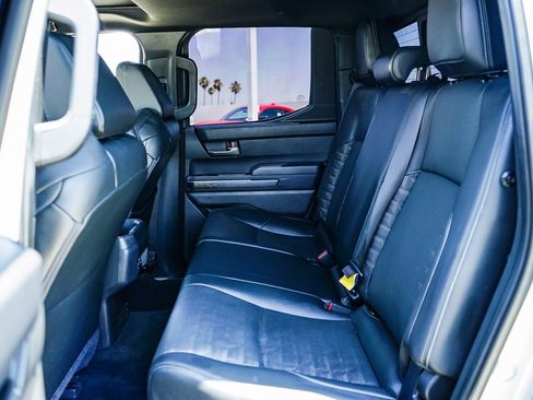 Certified 2024 Toyota Tacoma TRD Sport w/ TRD Sport Premium Package AWD/4WD image 19