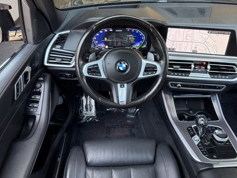 Used 2022 BMW X5 xDrive40i w/ M Sport Package AWD/4WD image 32