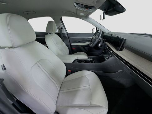 Used 2025 Hyundai Sonata SEL FWD image 28