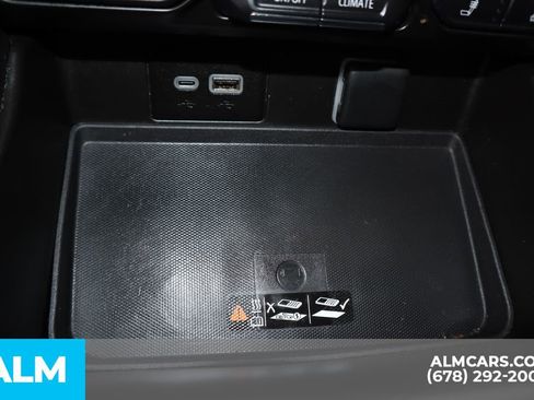 Used 2024 Chevrolet Tahoe LT image 36