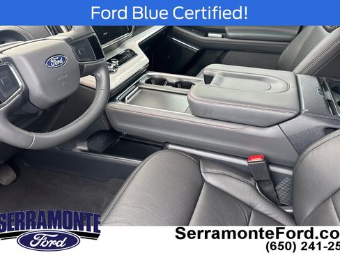 Certified 2025 Ford Expedition Active AWD/4WD image 13